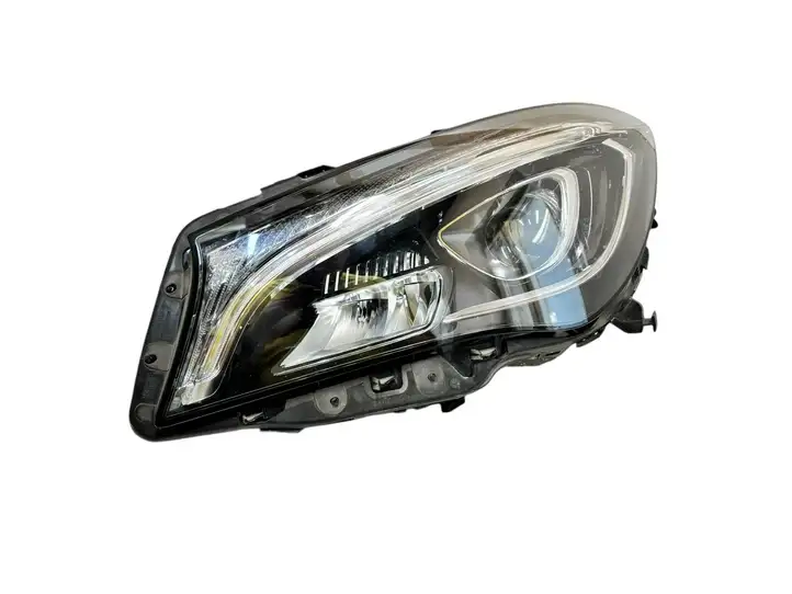 Mercedes-Benz CLA C117,X117,W117 (2013 - 2019) A1178206761 Передняя фара — фото 1