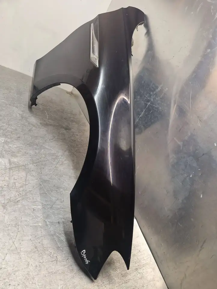BMW 6 F12 F13 (2010 - 2018) 72458411 Переднее крыло — фото 2
