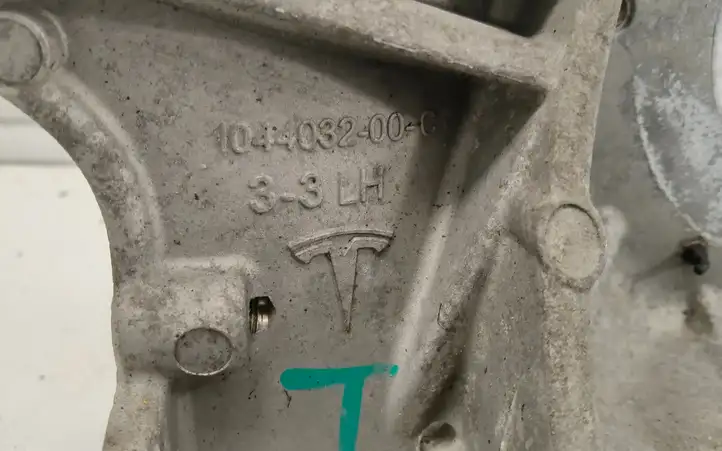 Tesla Model 3 (2017 - 2023) 104437100D Опорный подшипник амортизатора — фото 5