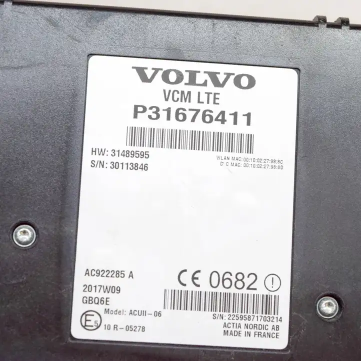 Volvo S90, V90 (2016 - 2020) 31676411 Bluetooth модуль — фото 6