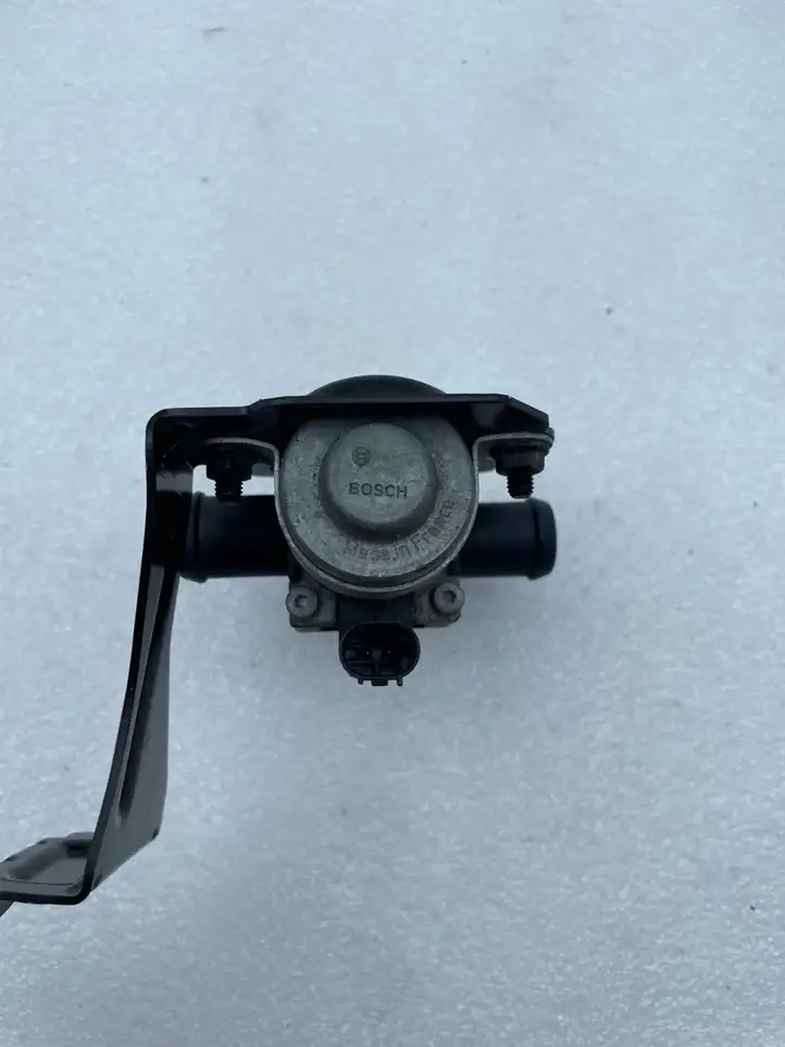 Mercedes-Benz GLE W166/C292 (2015 - 2019) A0005062864 Циркуляционный насос Webasto — фото 3
