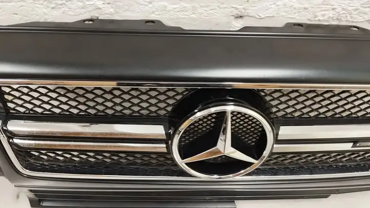 Mercedes-Benz G W463 (2018 - ) A4638880323 Верхняя решетка радиатора — фото 12