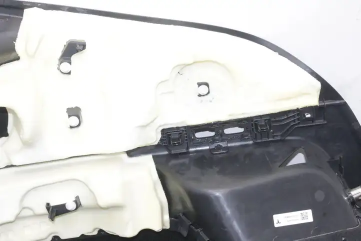 Tesla Model Y (2019 - 2024) 149307600B Прочая отделка багажника — фото 2