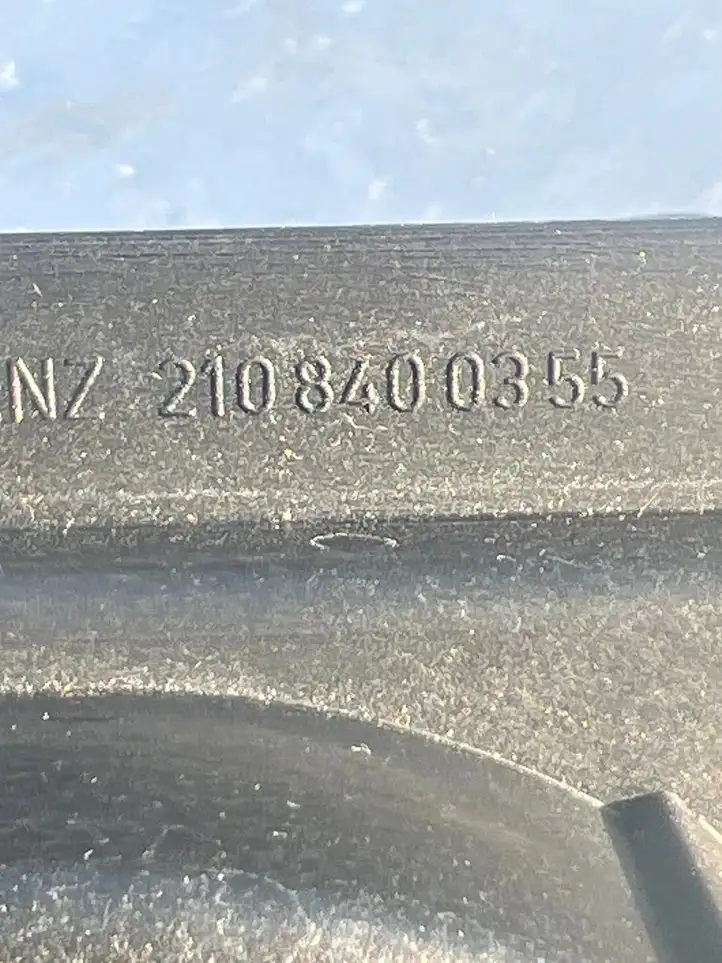Mercedes-Benz S W220 (1998 - 2006) 2108400355 Прочие детали салона — фото 7