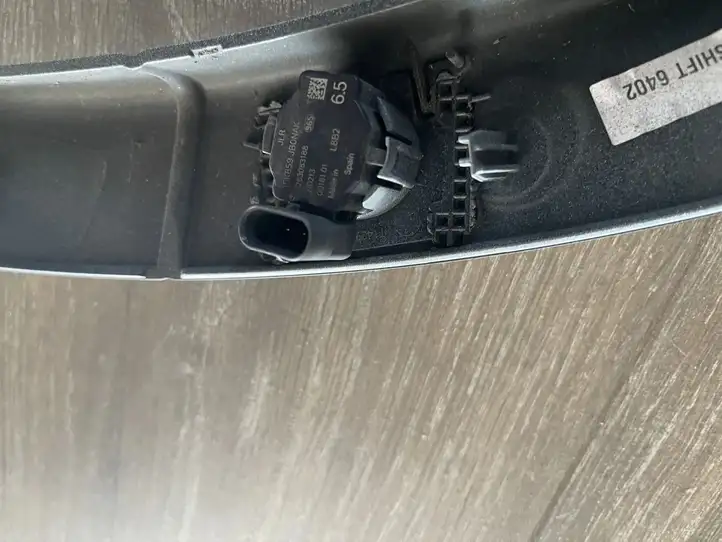Land Rover Discovery 5 (2019 - ) LK72290E22 Молдинг заднего крыла — фото 6