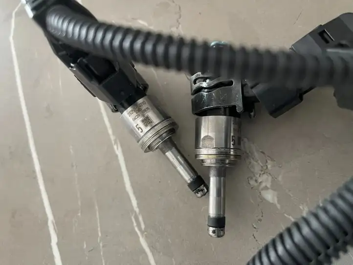 Lexus UX (2020 - ) 2325024010 Прочие детали моторного отсека — фото 4