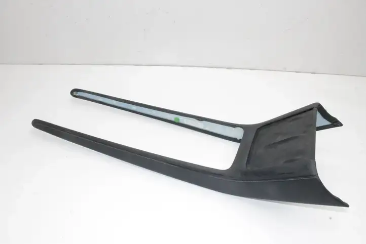 Tesla Model Y (2019 - 2024) 175544600A Другая деталь консоли (туннеля) — фото 3