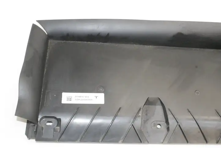 Tesla Model Y (2019 - 2024) 149516700B Крышка микрофильтра воздуха — фото 2