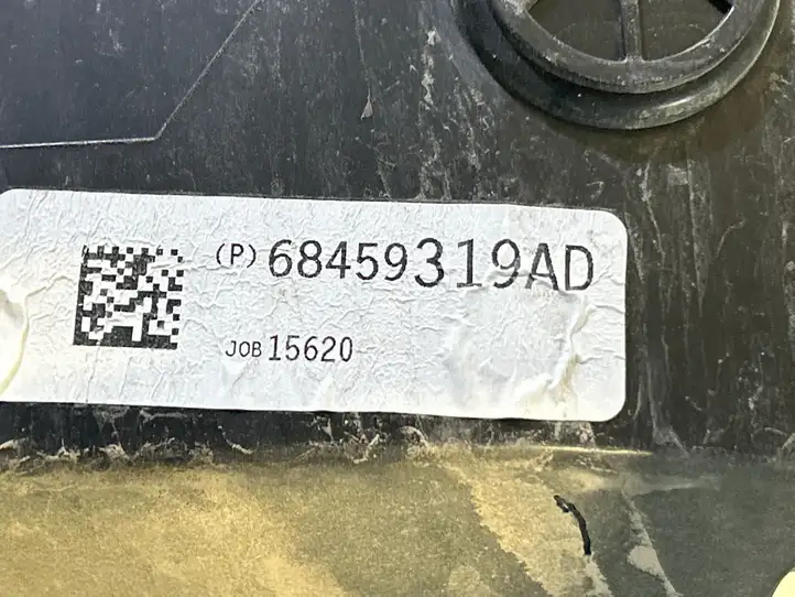 Jeep Grand Cherokee WL (2021 - ) 68459319AD Кронштейн заднего бампера — фото 3