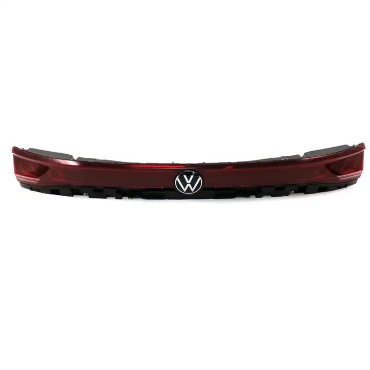 Volkswagen Touareg II (2010 - 2018) 760945307F Задний фонарь в крышке багажника — фото 1