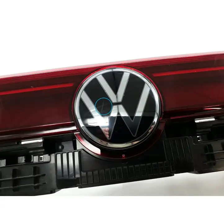 Volkswagen Touareg II (2010 - 2018) 760945307F Задний фонарь в крышке багажника — фото 4