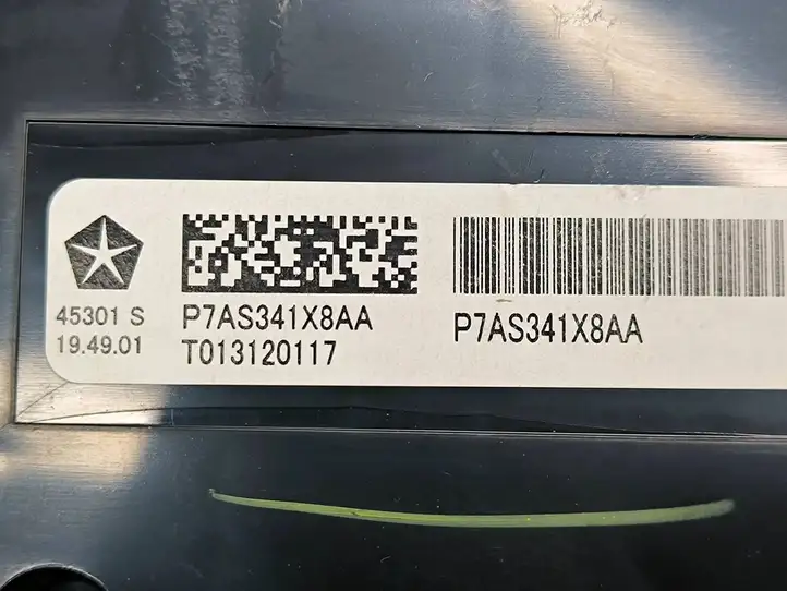 Chrysler Pacifica (2016 - ) 7AS341X8AA Отделка блока климат-контроля — фото 3