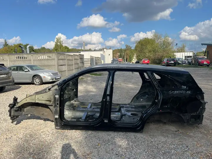 Kia Sorento (2014 - 2017) Кузов — фото 1