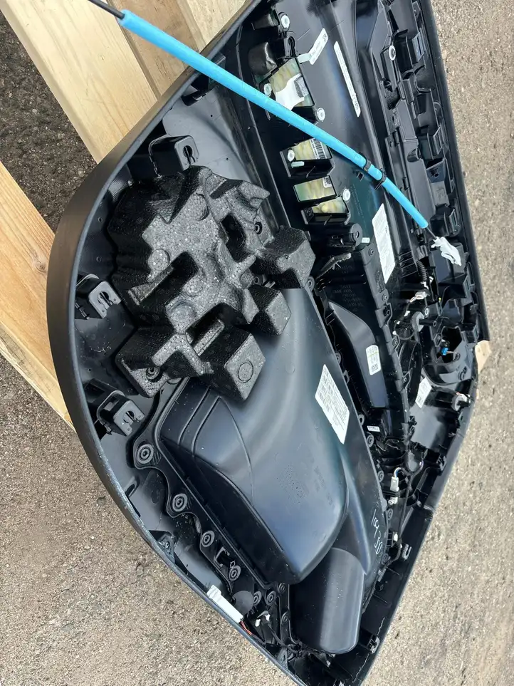 BMW X6 F16 (2014 - 2017) 105759908C Обшивка задней двери — фото 2