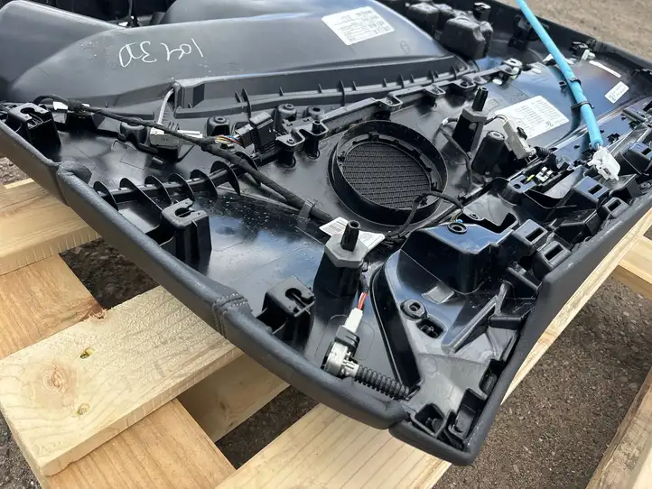 BMW X6 F16 (2014 - 2017) 105759908C Обшивка задней двери — фото 4