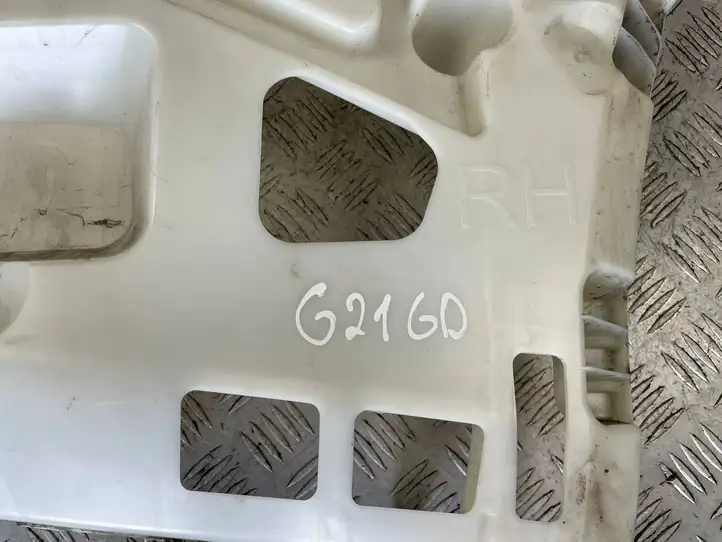 BMW 3 G20 G21 (2019 - ) 8085492 Кронштейн заднего бампера — фото 3