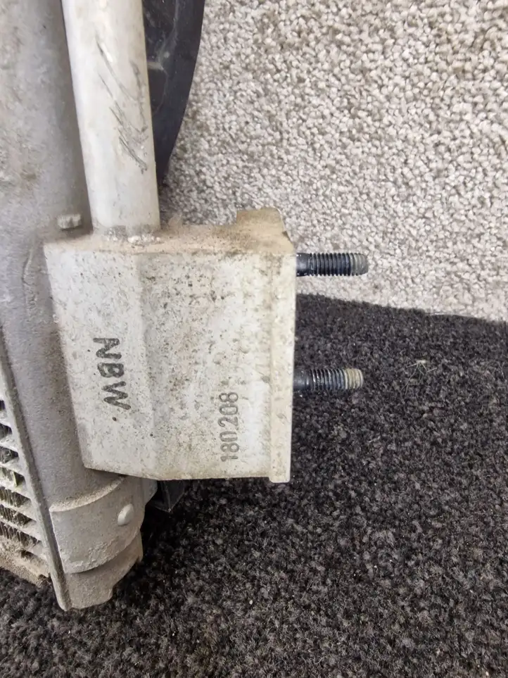 Tesla Model S (2021 - ) 600835700F Испаритель кондиционера — фото 10
