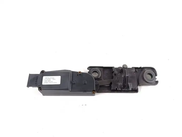 Audi A6 C7 (2011 - 2014) 4F9827383H Скоба замка крышки багажника — фото 1