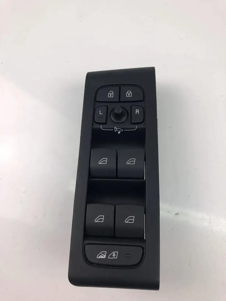 Volvo XC40 (2017 - ) 32279441 Кнопка стеклоподъемников — фото 2