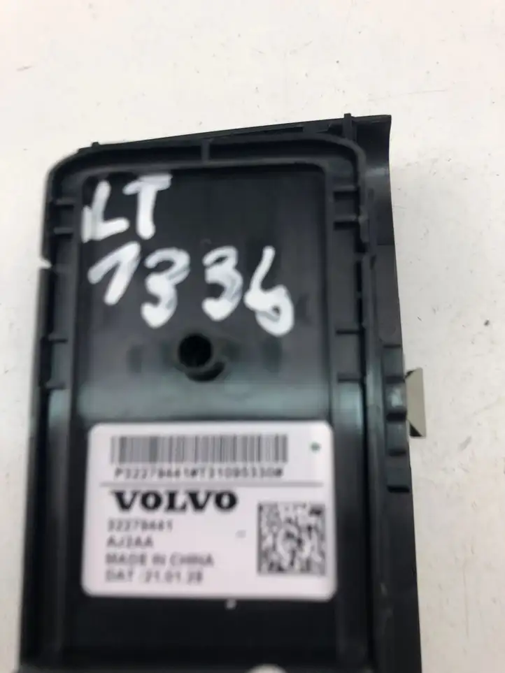 Volvo XC40 (2017 - ) 32279441 Кнопка стеклоподъемников — фото 3