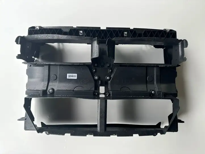 BMW 2 F45 (2014 - 2021) 230218115129 Кронштейн панели радиатора — фото 1