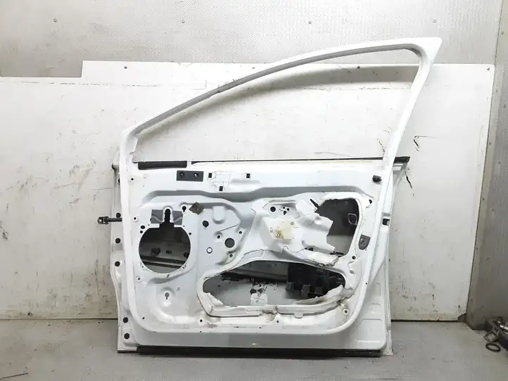 Citroen C4 (2011 - 2016) Дверь — фото 3