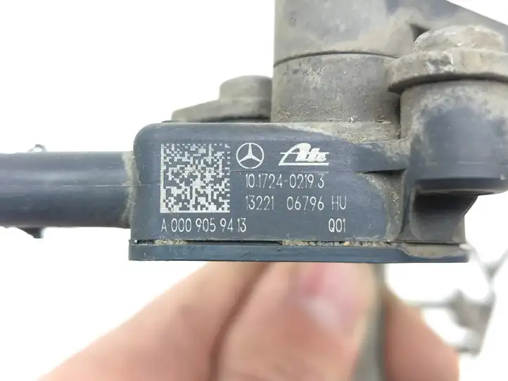 Mercedes-Benz EQA (2021 - ) A0009059413 Рычаг датчика уровня кузова (передний) — фото 2