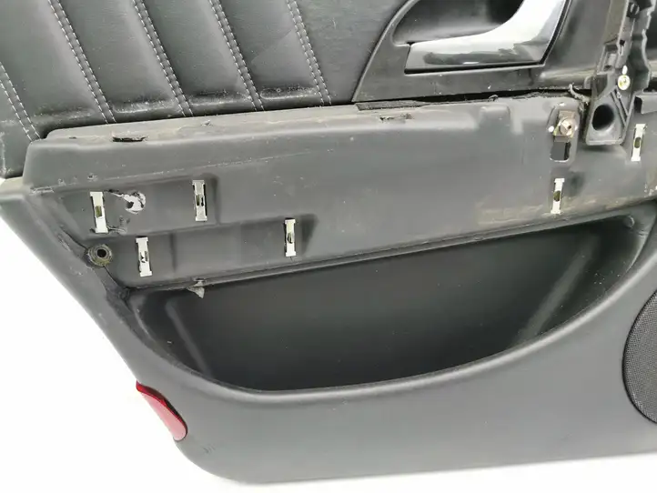 Maserati Quattroporte (2003 - 2008) 66939800 Обшивка задней двери — фото 4