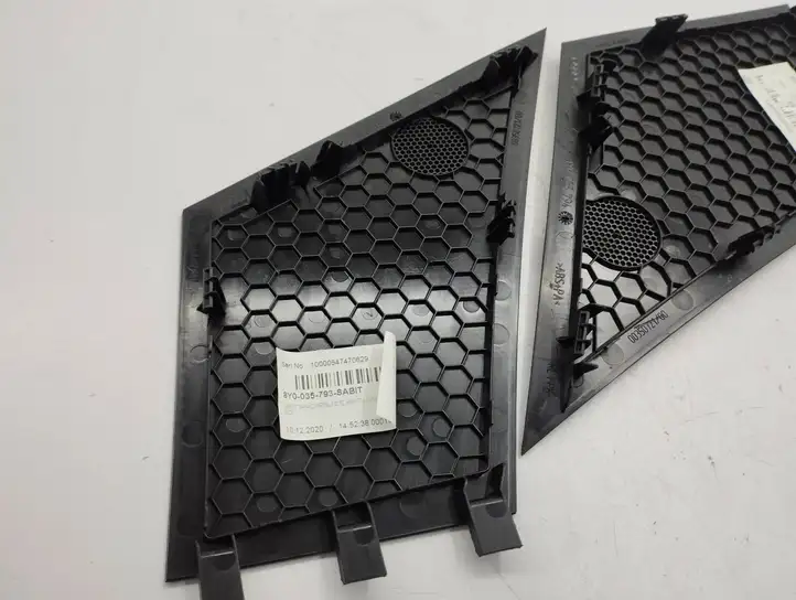 Audi A3/S3 8Y (2020 - ) 8Y0035794 Накладка динамика задней двери — фото 5