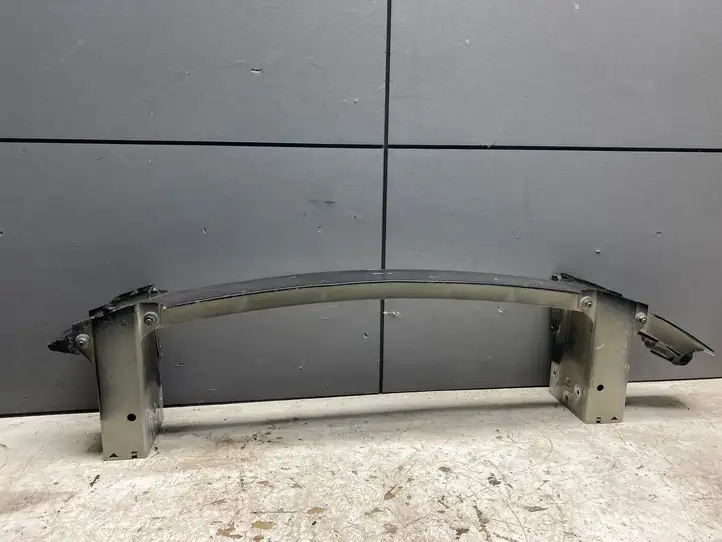 Volvo XC60 (2017 - ) 32277365 Усилитель переднего бампера — фото 2