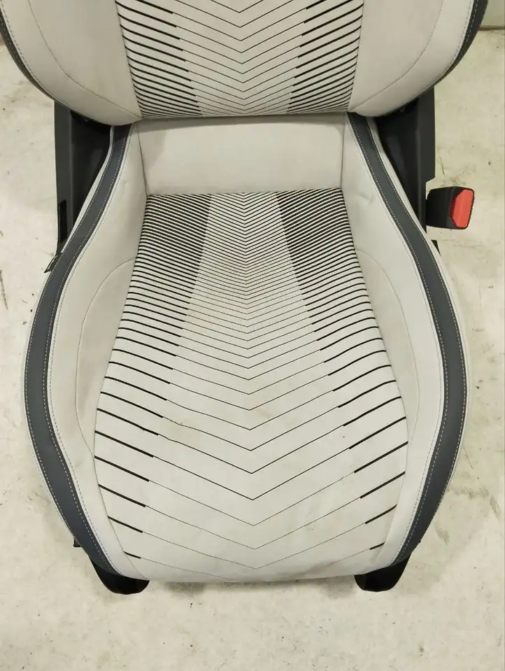 Maserati MC20 (2021 - ) 670270715 Переднее сиденье пассажира — фото 6