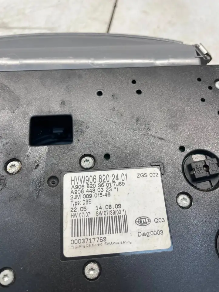 Volkswagen Crafter (2006 - 2016) A9068203601 Передняя подсветка — фото 3