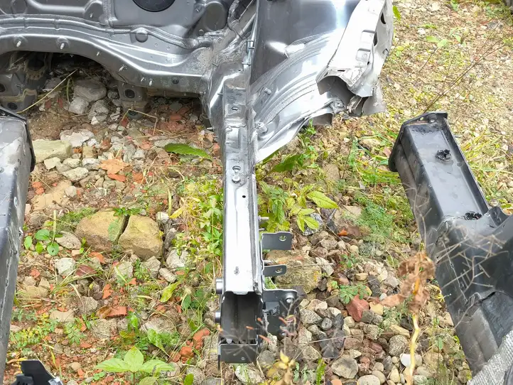 Mercedes-Benz EQA (2021 - ) Лонжерон кузова — фото 4