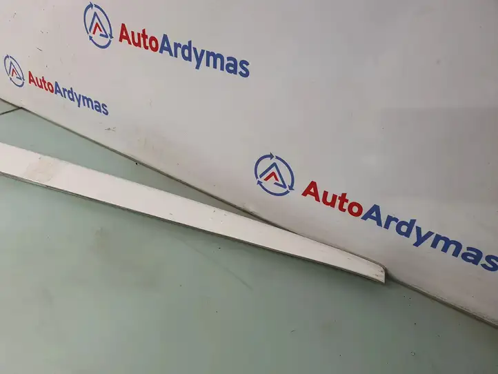 BMW 3 F30 F35 F31 (2012 - 2018) 8056579 Прочие внешние детали — фото 2