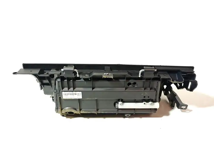 Jaguar XE (2014 - 2019) GX730060T10AC Бардачок в сборе — фото 4