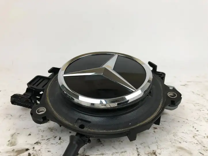 Mercedes-Benz GLE W167 (2019 - ) A0997503300 Ручка багажника с камерой — фото 6
