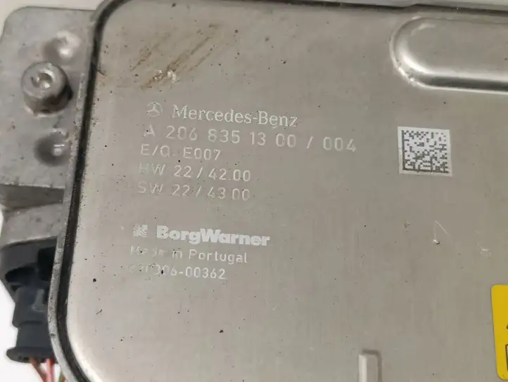 Mercedes-Benz C W206 (2021 - ) A2068351300 Подогреватель охлаждающей жидкости — фото 2