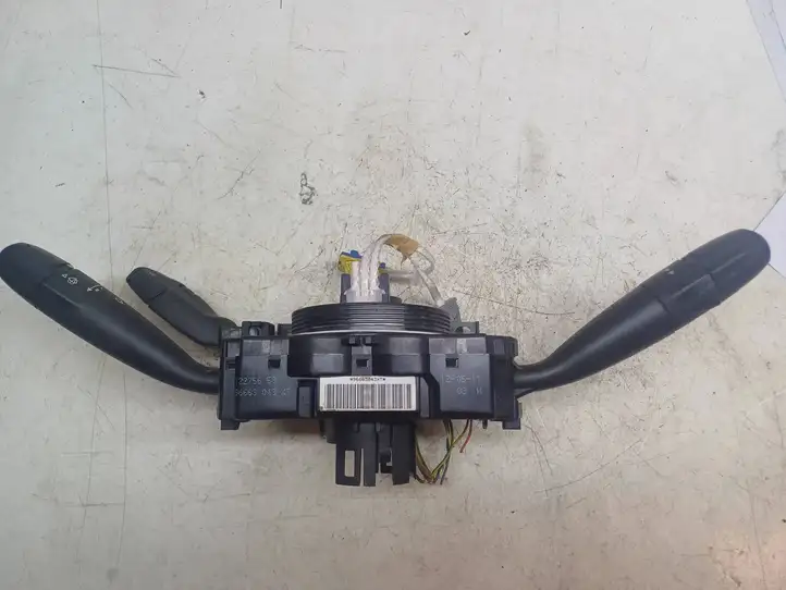 Peugeot 206 (1998 - 2012) 96663043XT Комплект ножек очистителей — фото 4