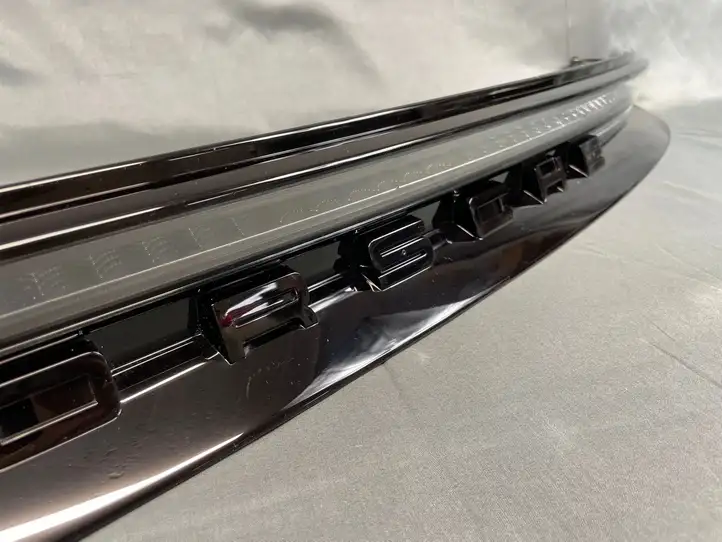Porsche Panamera (971) (2020 - ) 976945208AB Задний фонарь в крышке багажника — фото 16