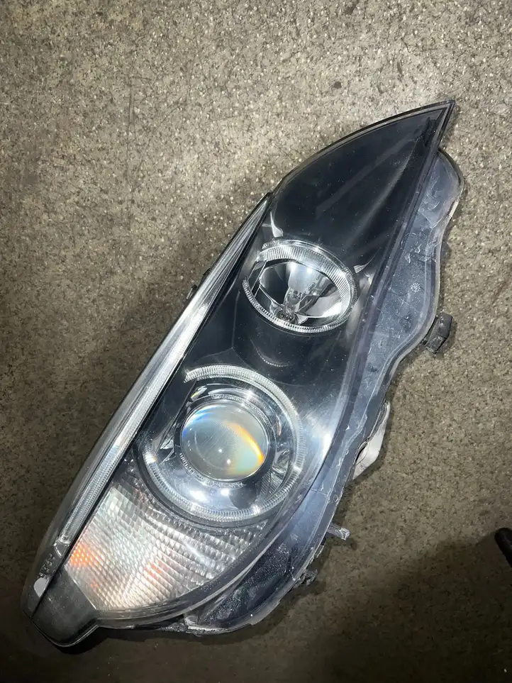 BMW 5 E60 E61 (2004 - 2010) 7165572 Передняя фара — фото 2