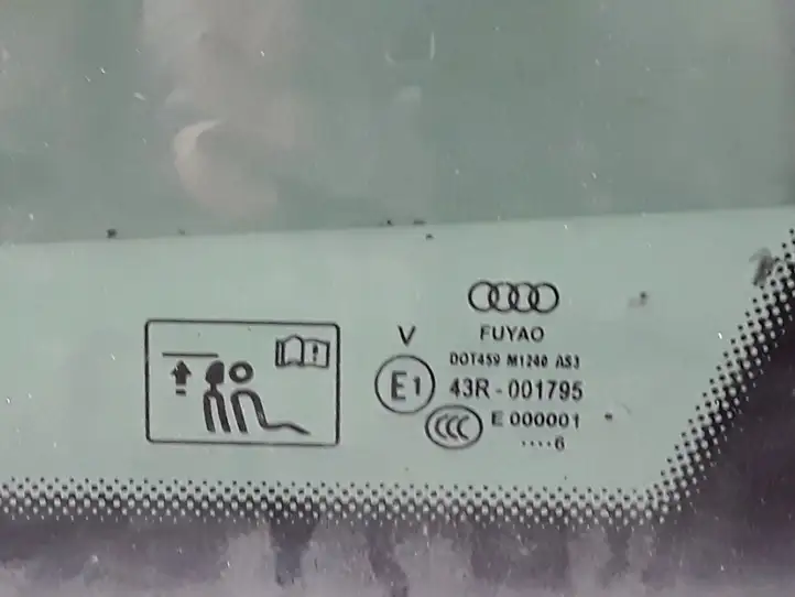 Audi A4 S4 B9 (2015 - 2019) 8W9845298C Заднее боковое стекло — фото 4