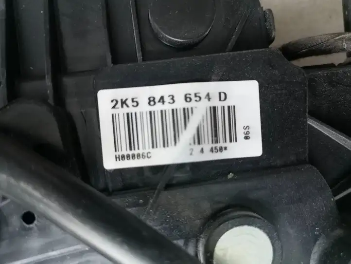 Volkswagen Caddy (2010 - 2015) 2K5843654 Замок раздвижной двери — фото 8
