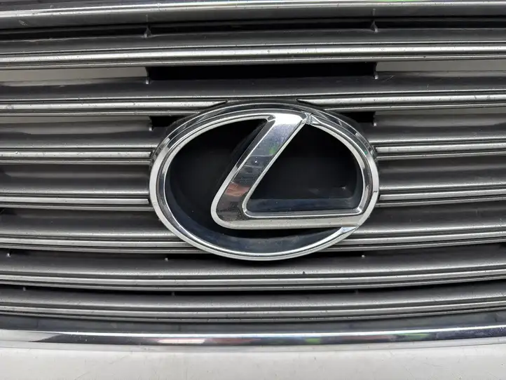 Lexus LS 430 (2000 - 2003) 5315550050 Передняя решетка — фото 6