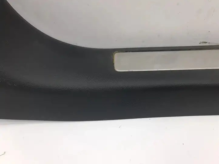 Ford Kuga III (2020 - ) LV4BS13200A Внутренняя отделка переднего порога — фото 8