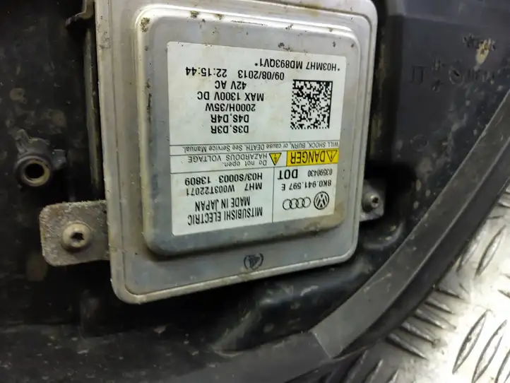 Audi A6 C7 (2011 - 2014) ILL01115013 Блок розжига ксенона — фото 4