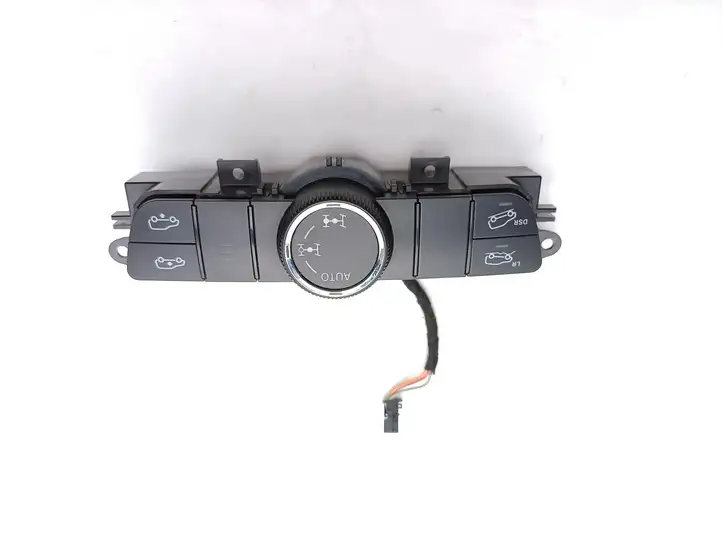 Mercedes-Benz GL X164 (2006 - 2012) A1648707210 Включатель блокировки дифференциалов — фото 1