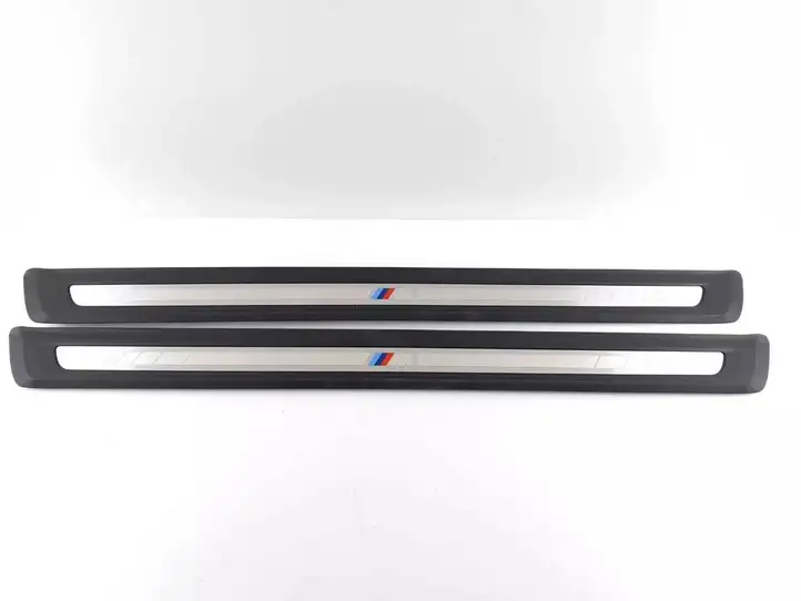 BMW 4 G22 G23 G24 G26 (2020 - ) 8077317 Внутренняя отделка переднего порога — фото 1