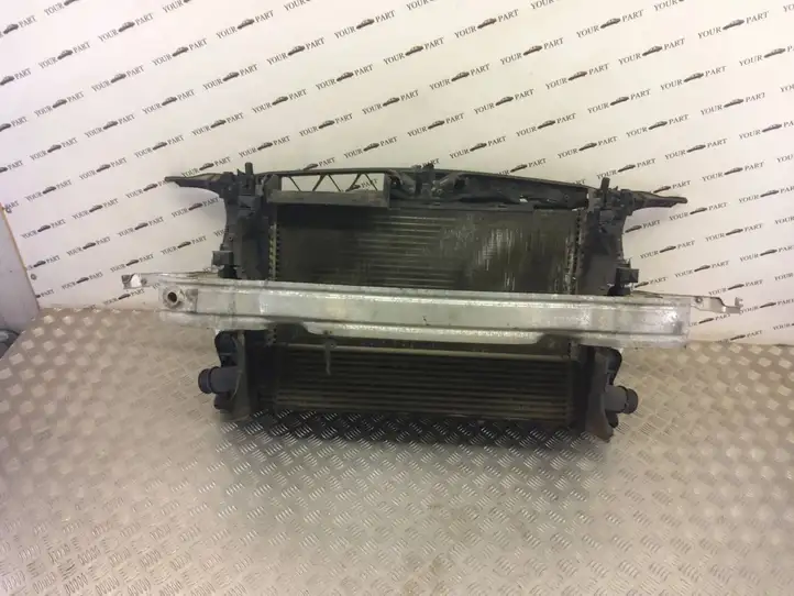 Audi A6 C7 (2011 - 2014) 8K0959501G Кронштейн панели радиатора — фото 1