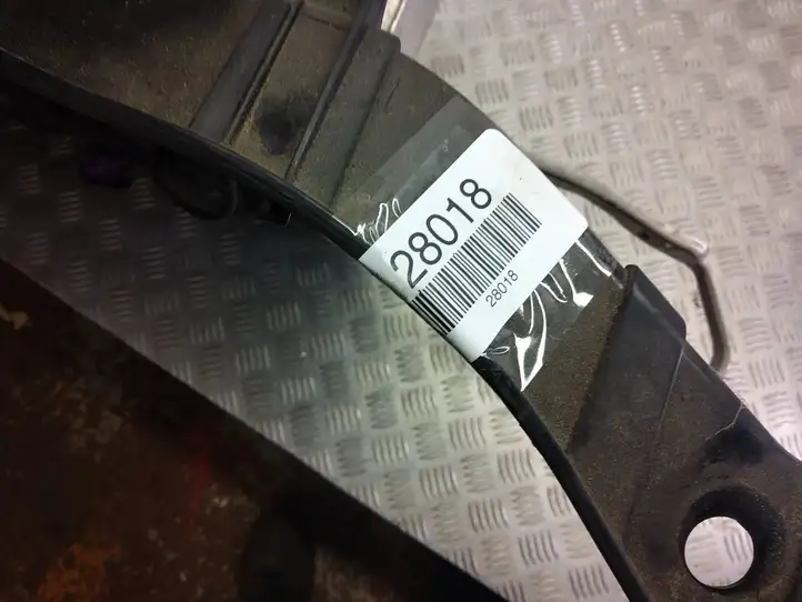 Audi A6 C7 (2011 - 2014) 8K0959501G Кронштейн панели радиатора — фото 6