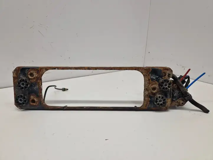 BMW 5 E60 E61 (2004 - 2010) 6777827 Кронштейн пневмокомпрессора — фото 6